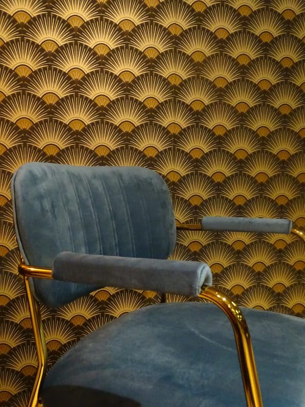Trendy eetkamerstoel  velvet petrol met messing frame - Afbeelding 3